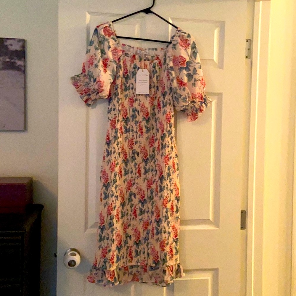 Ivy City Isla Floral Dress - Picture 2 of 2